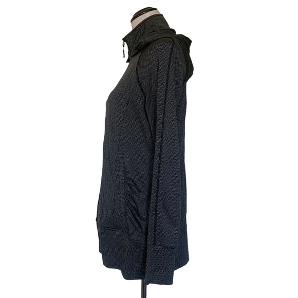Mondetta athletic track jacket. - Picture 13 of 15